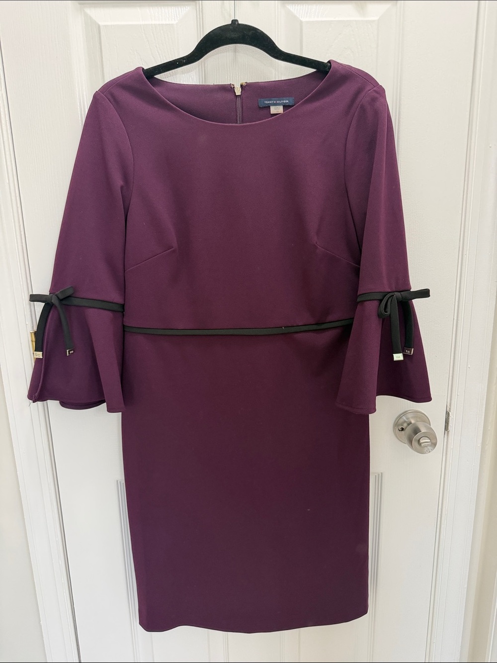 Tommy Hilfiger Plum Sheath Dress with Black Trim and Tie Sleeves